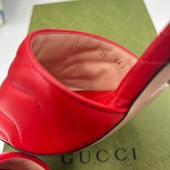 Women's Gucci GG Marmont Leather slide sandals size 39 made in Italy - Picture 8 of 12